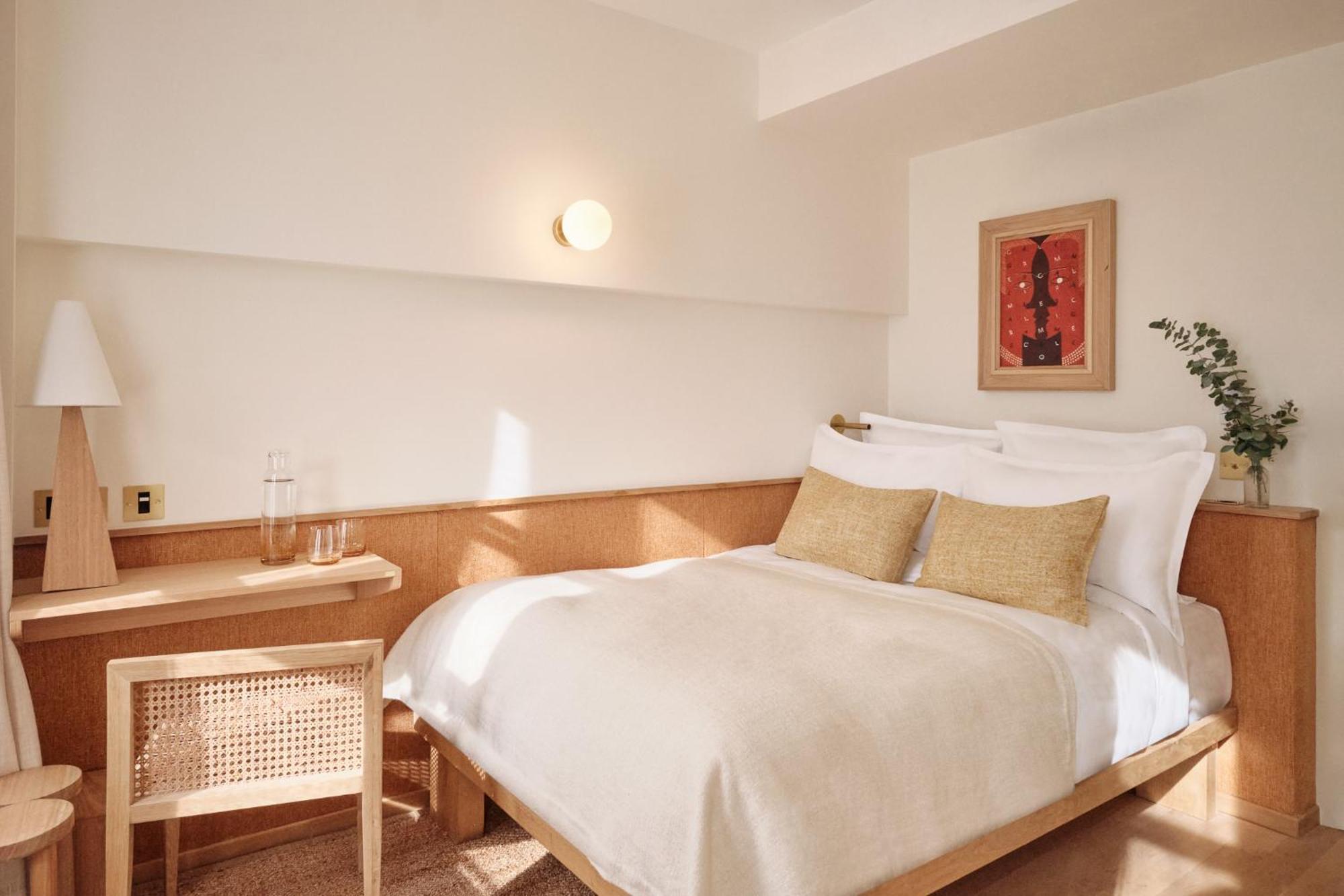 Elysee Montmartre Hotel Paris Exterior photo